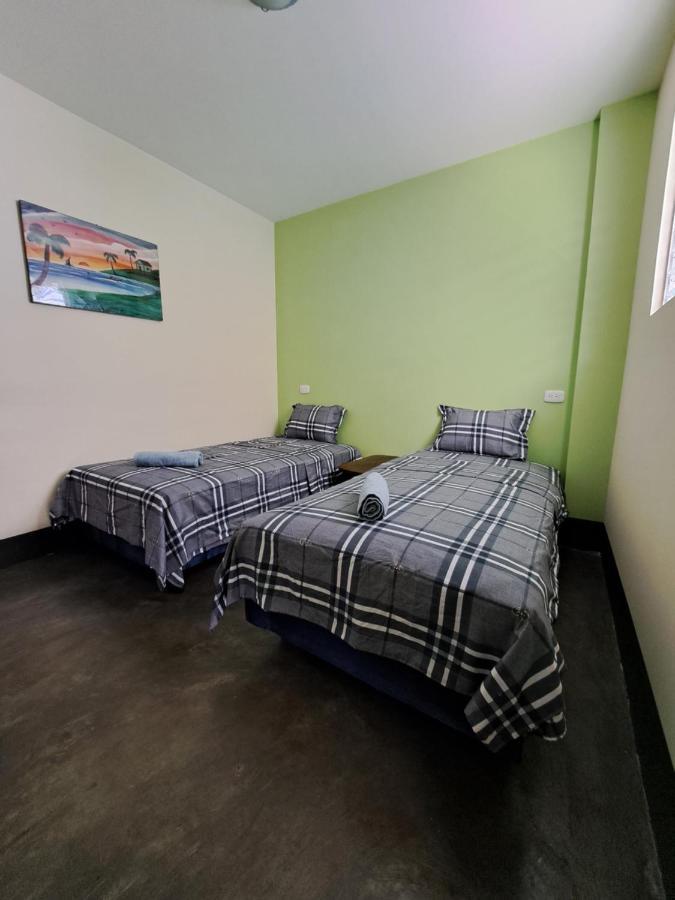Hostal Mochilas Granada  Kültér fotó
