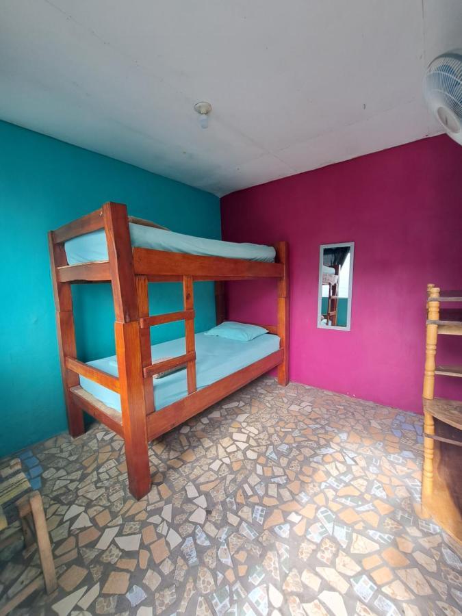 Hostal Mochilas Granada  Szoba fotó