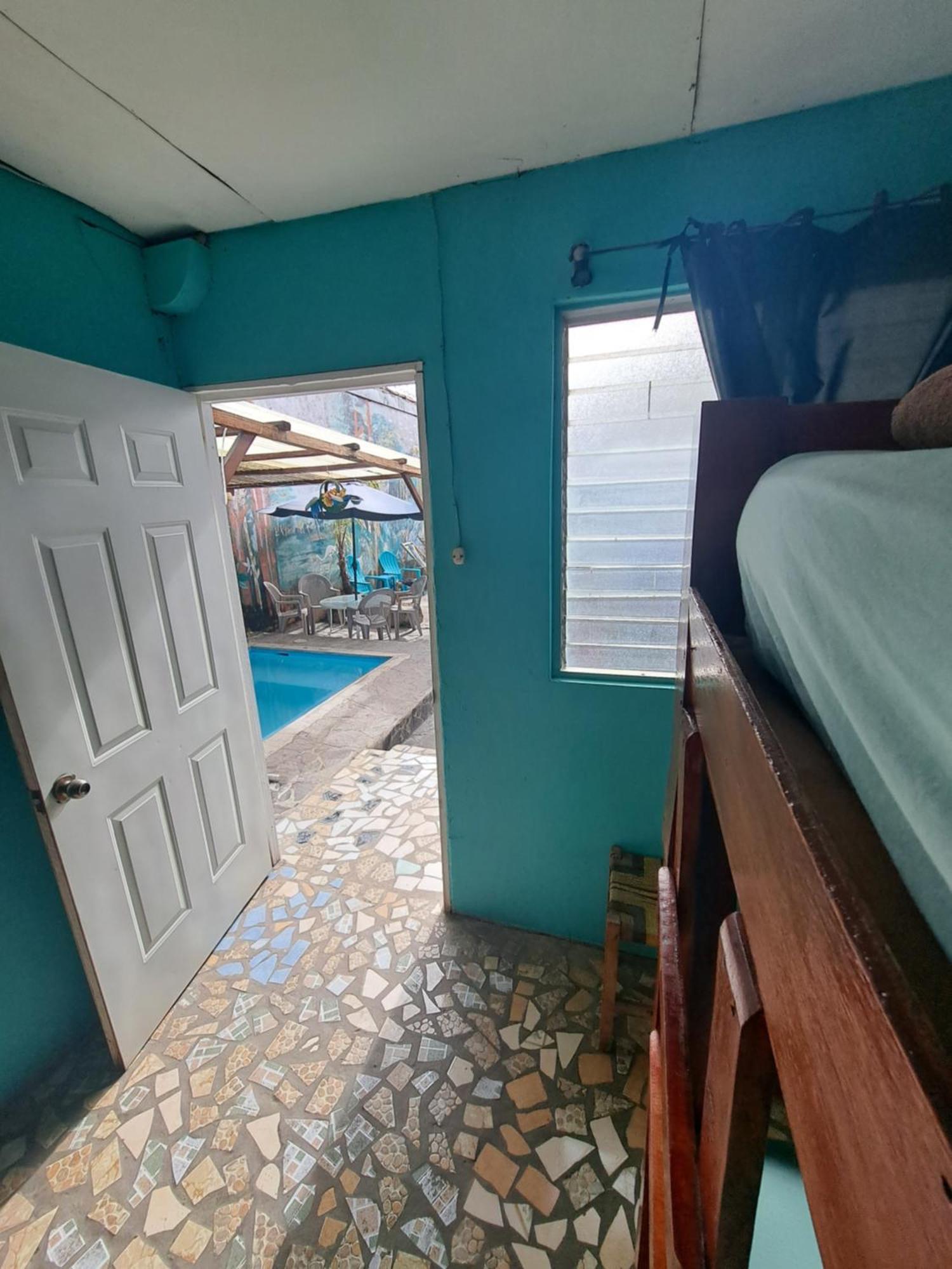 Hostal Mochilas Granada  Szoba fotó